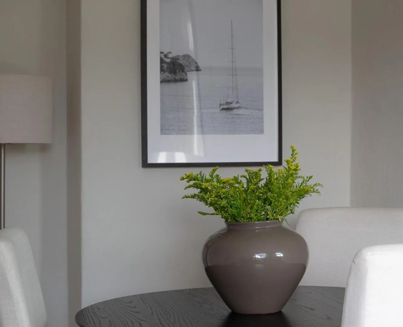 Modern, Ruhig, Gemuetlich: 2 Zimmer Wohnung In Bester Lage Nahe Alster + Stadtpark Amburgo