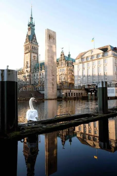 Apartament Modern, Ruhig, Gemuetlich: 2 Zimmer Wohnung In Bester Lage Nahe Alster + Stadtpark Hamburg Niemcy